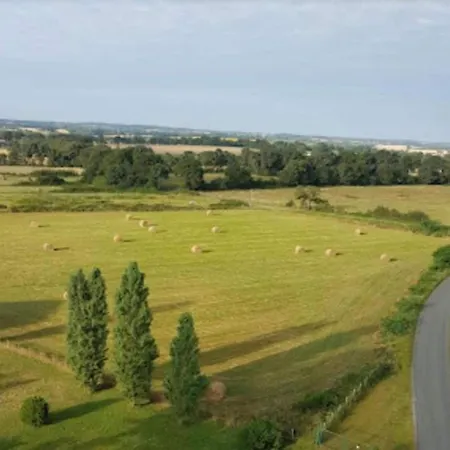 Nyaraló Charming Home In Loire Near Mayenne River, Cleaning Included