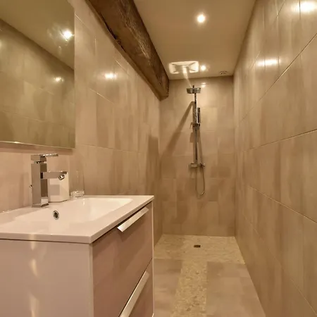 Charming Home In Loire Near Mayenne River, Cleaning Included Nyaraló *